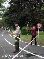 * Z DĚNÍ VE MĚSTĚ