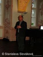 * Z DĚNÍ VE MĚSTĚ