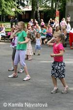 * Z DĚNÍ VE MĚSTĚ